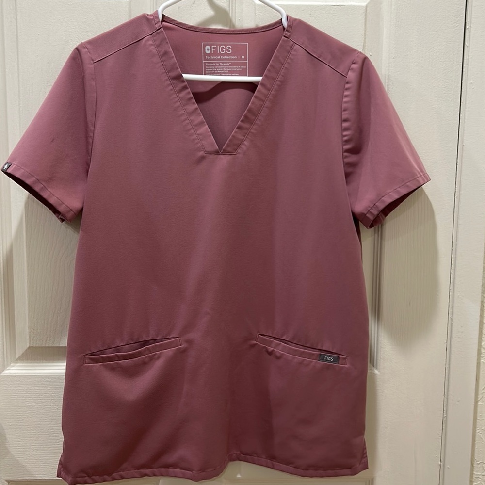 FIGS Nursing Scrub Set